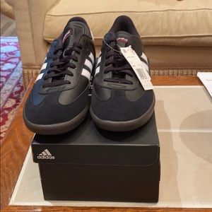 Brand New Adidas Mens Samba classic black shoes